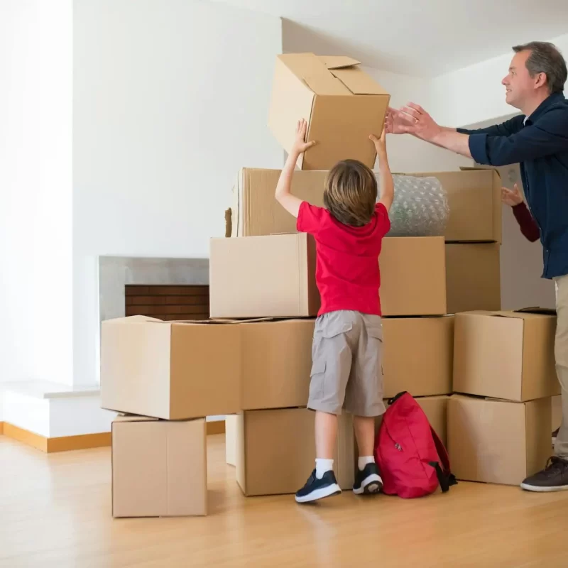 Familie waarvoor het hele huis is ontruimd.